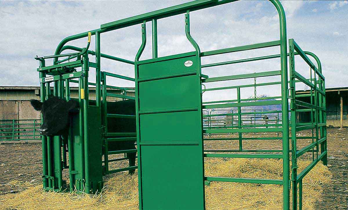 Calving Pens & Equipment, Calving Products