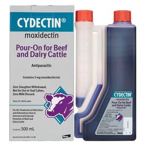 Cydectin Pour-On for Beef and Dairy Cattle 500 ml (dosage chamber) - Item # 22940